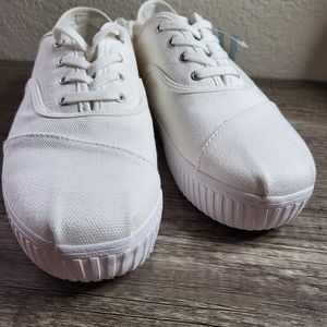 Toms cordones Indio shoes NWT